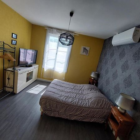 Chez Marie Hotel Drosnay Ngoại thất bức ảnh